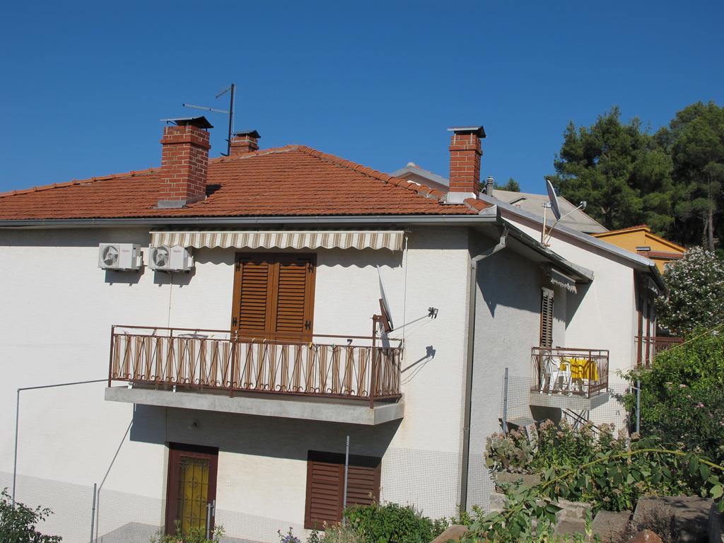 Guest House Jelsa Jelsa  Cameră foto